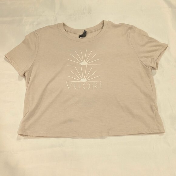 EUC Vuori "The Shine" Tee T-Shirt Short Sleeve Cropped Logo (Tan) - Picture 2 of 11